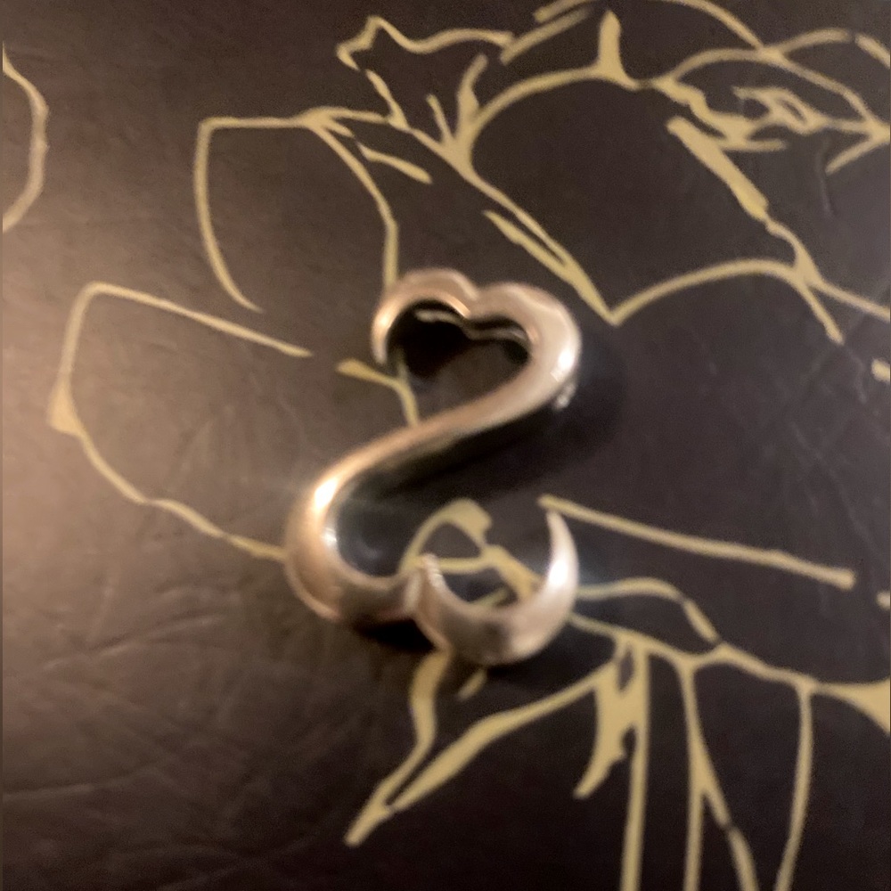 Jane Seymour Pendant